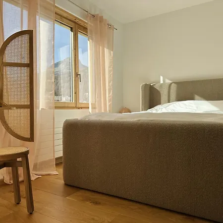 דירה Luxury Lakefront