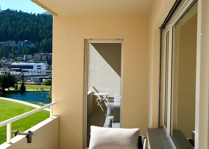 דירה Luxury Lakefront